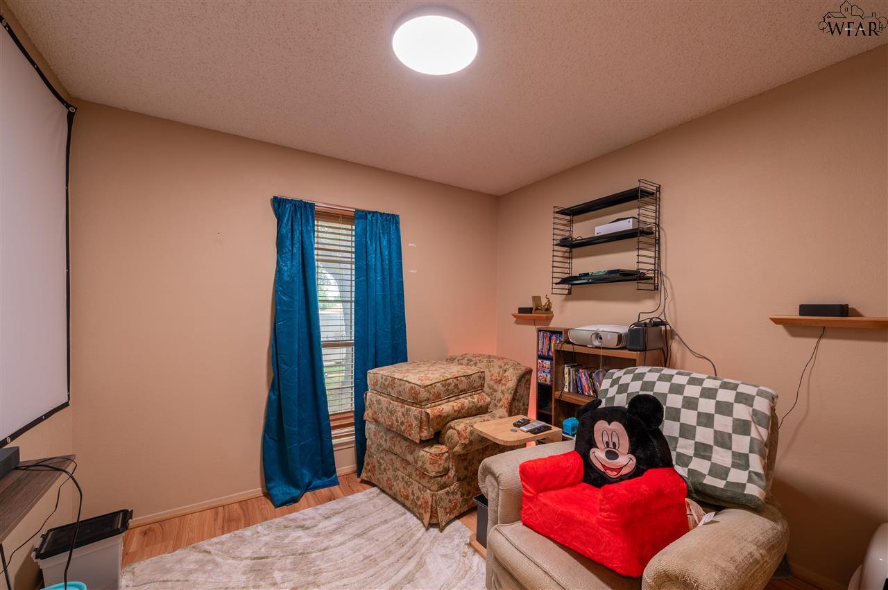 5104 Wildflower Lane, Wichita Falls, Texas image 12