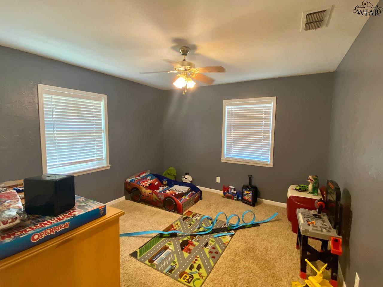 100 Linden Street, Burkburnett, Texas image 8