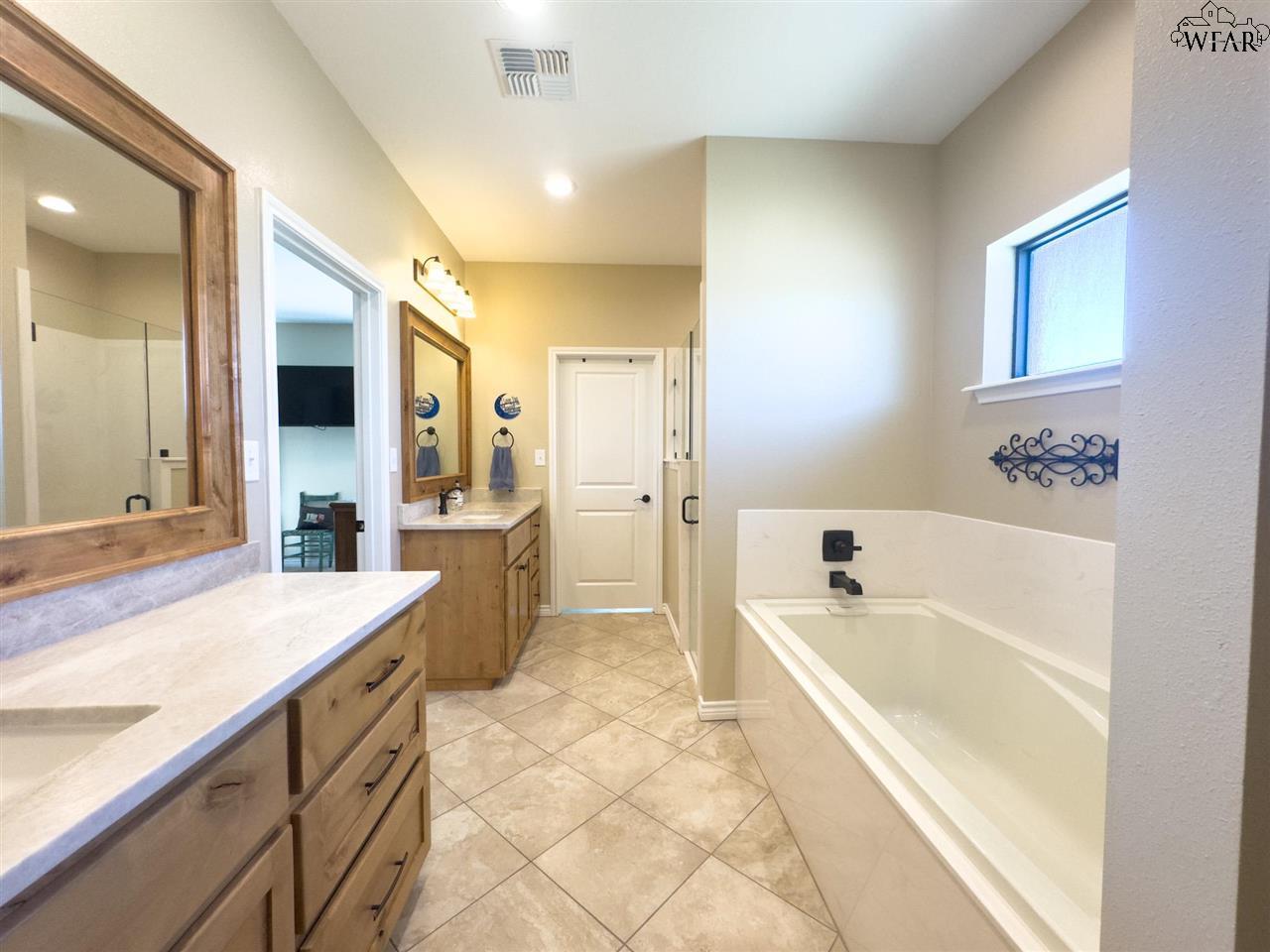 4502 Foster Road, Vernon, Texas image 17