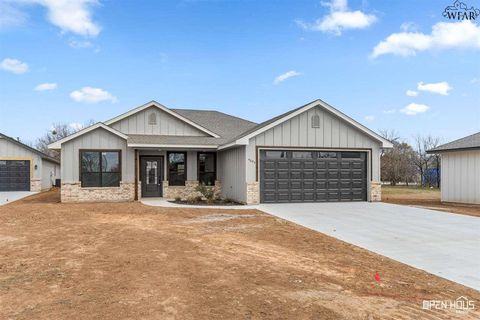 Homes For Sale - 4695 Sisk Road<br/> Wichita County, Wichita Falls, TX 76310