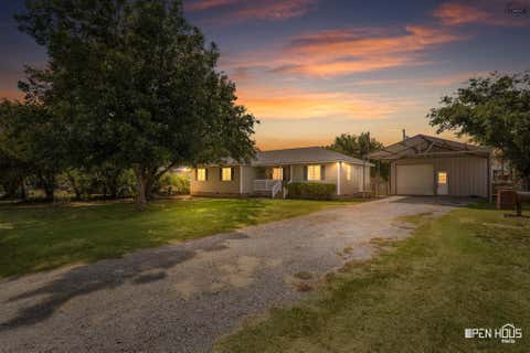Homes For Sale - 105 W Cottonwood Street<br/> Archer County, Holliday, TX 76366