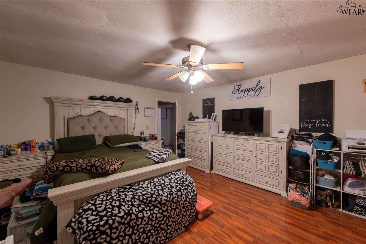 507 Tremont St, Byers, Texas image 19