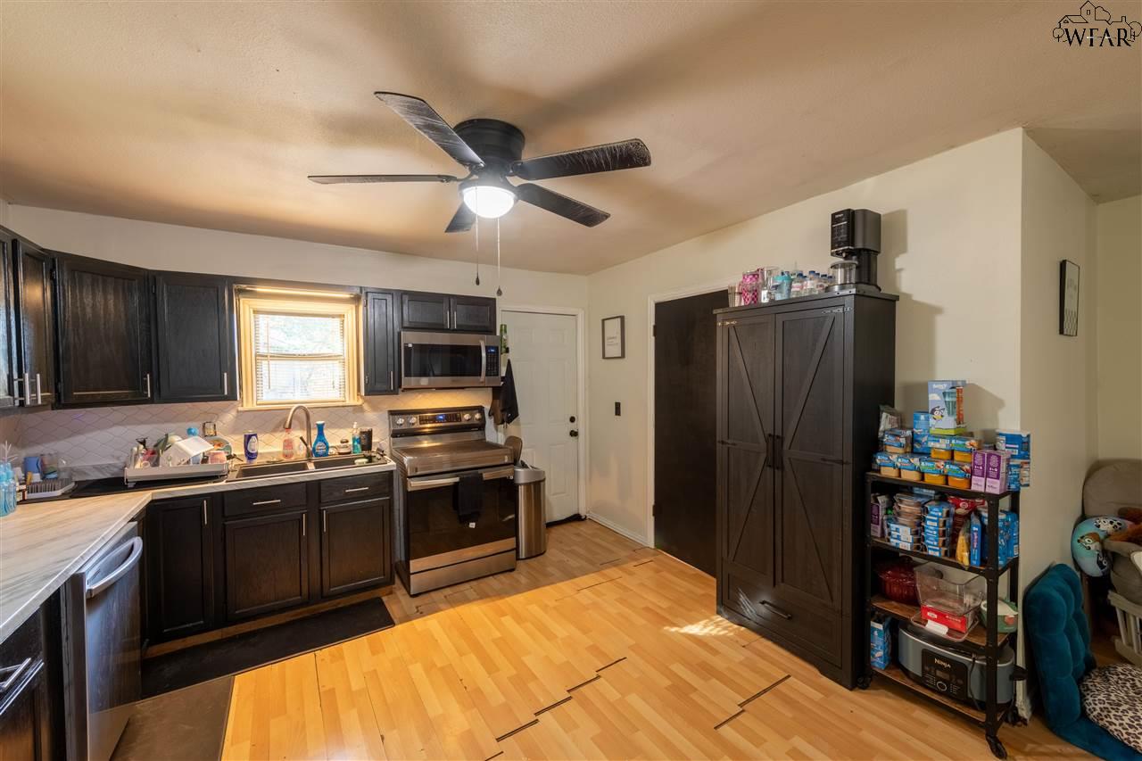507 Tremont St, Byers, Texas image 10