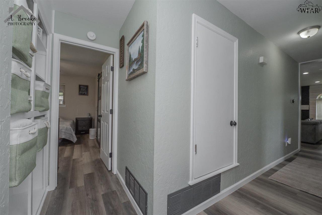 2106 E Crafton Street, Henrietta, Texas image 19