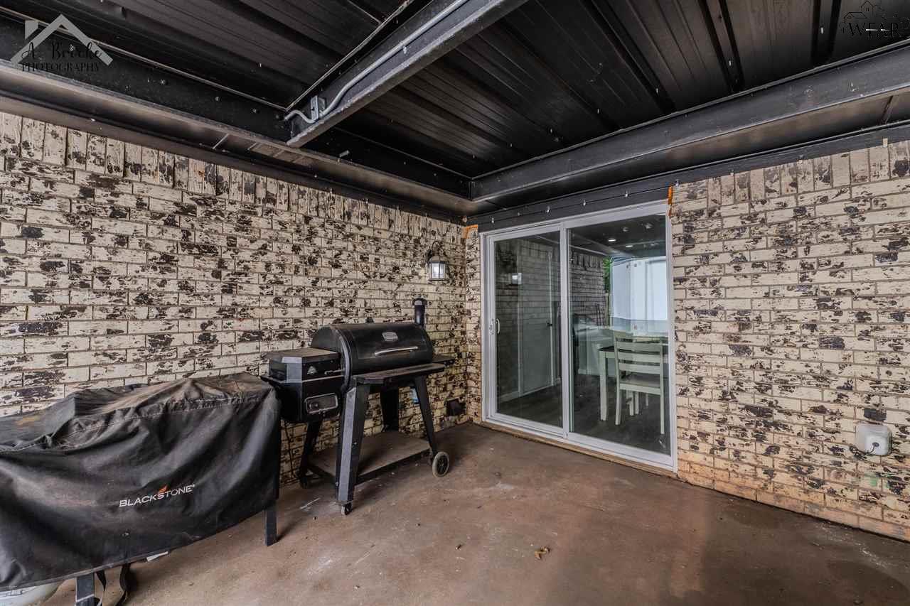 2106 E Crafton Street, Henrietta, Texas image 27