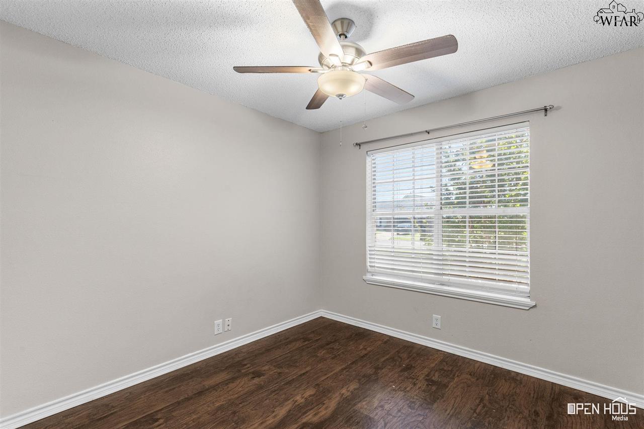 1413 Parliament Street, Burkburnett, Texas image 22