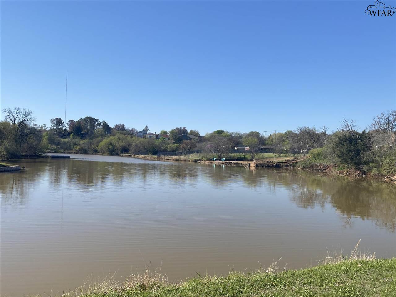 4515 Woodcrest Circle, Wichita Falls, Texas image 5