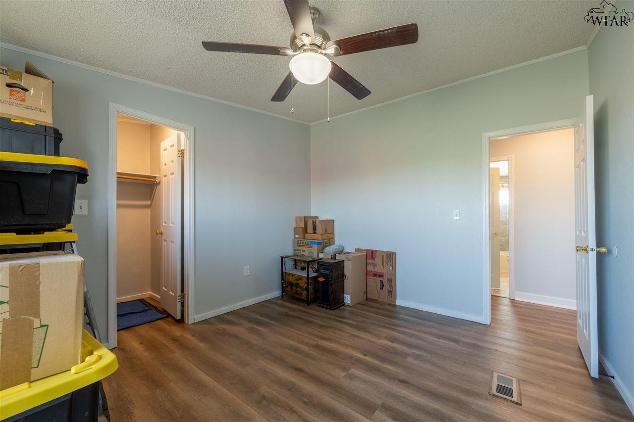 1003 S Fm 369, Burkburnett, Texas image 18