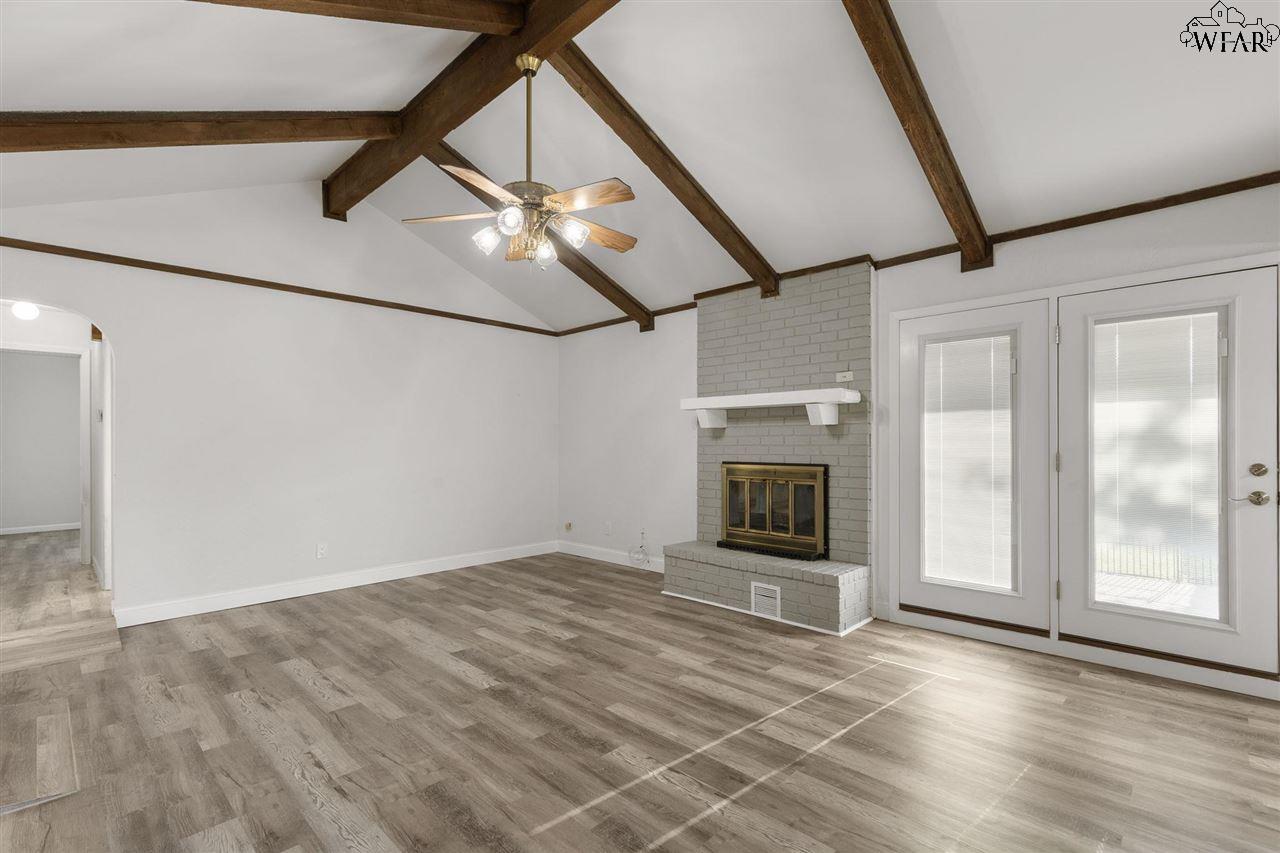 1029 Foley Avenue, Iowa Park, Texas image 3