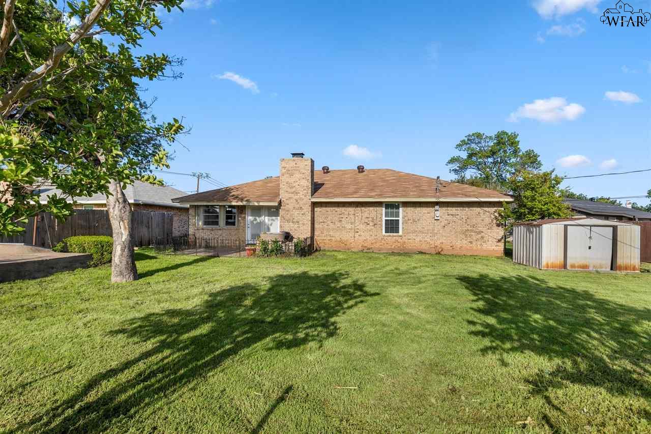 1029 Foley Avenue, Iowa Park, Texas image 28