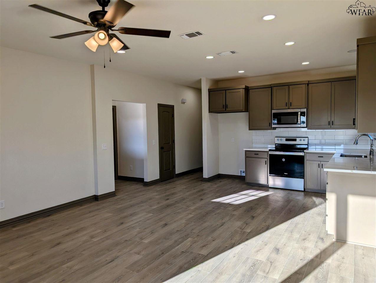 1609 Sheppard Road, Burkburnett, Texas image 9