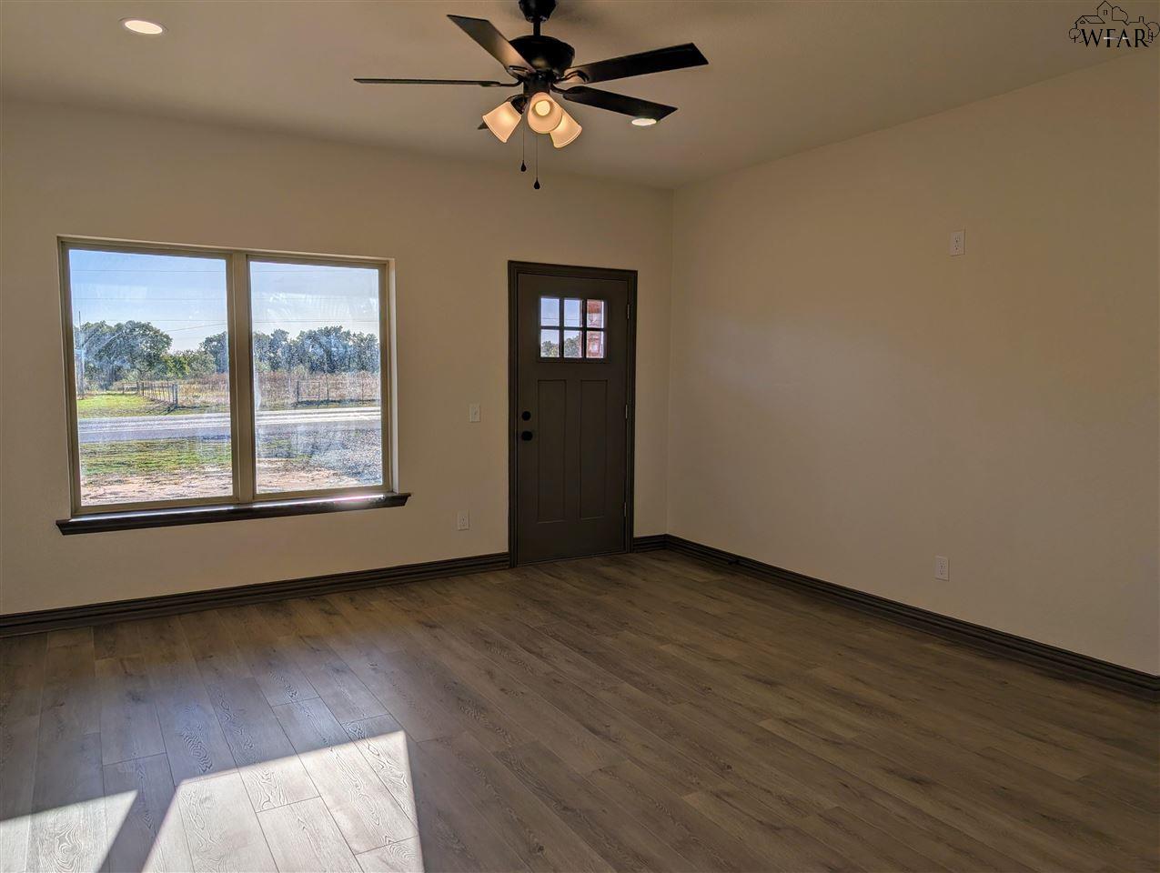 1609 Sheppard Road, Burkburnett, Texas image 8