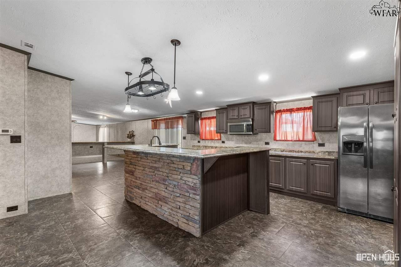2946 W Fm 367, Iowa Park, Texas image 5