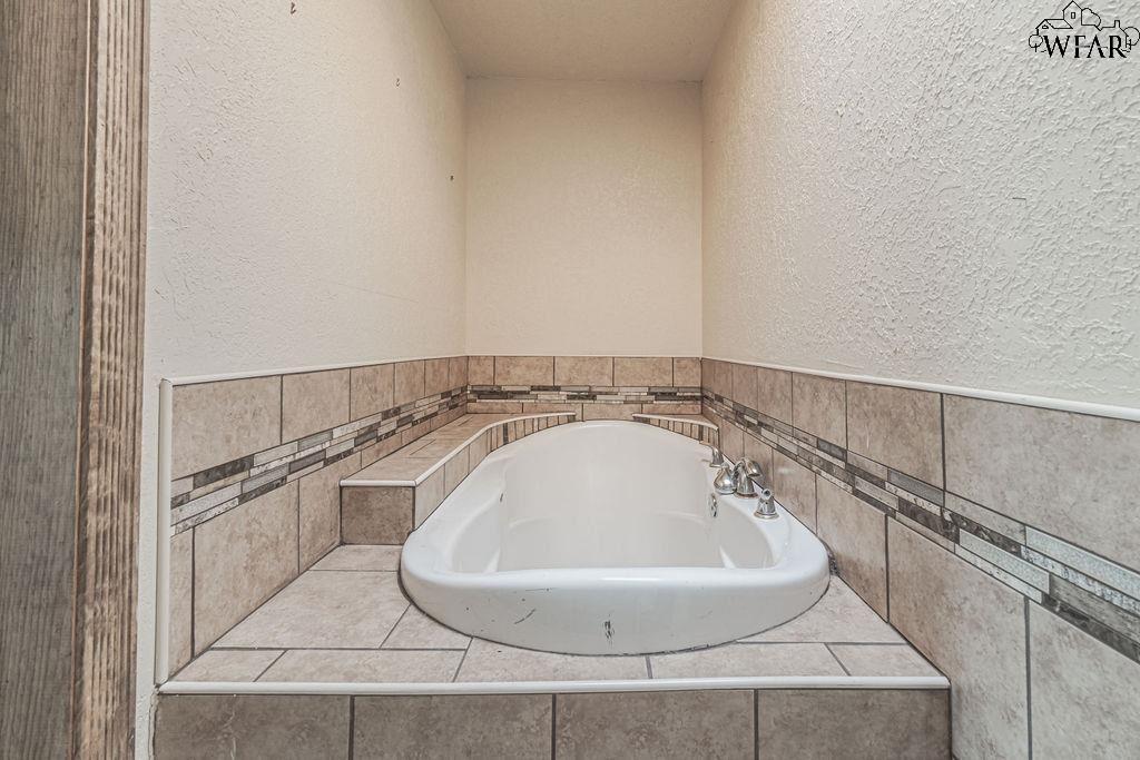 1928 Pawhuska Drive, Wichita Falls, Texas image 17