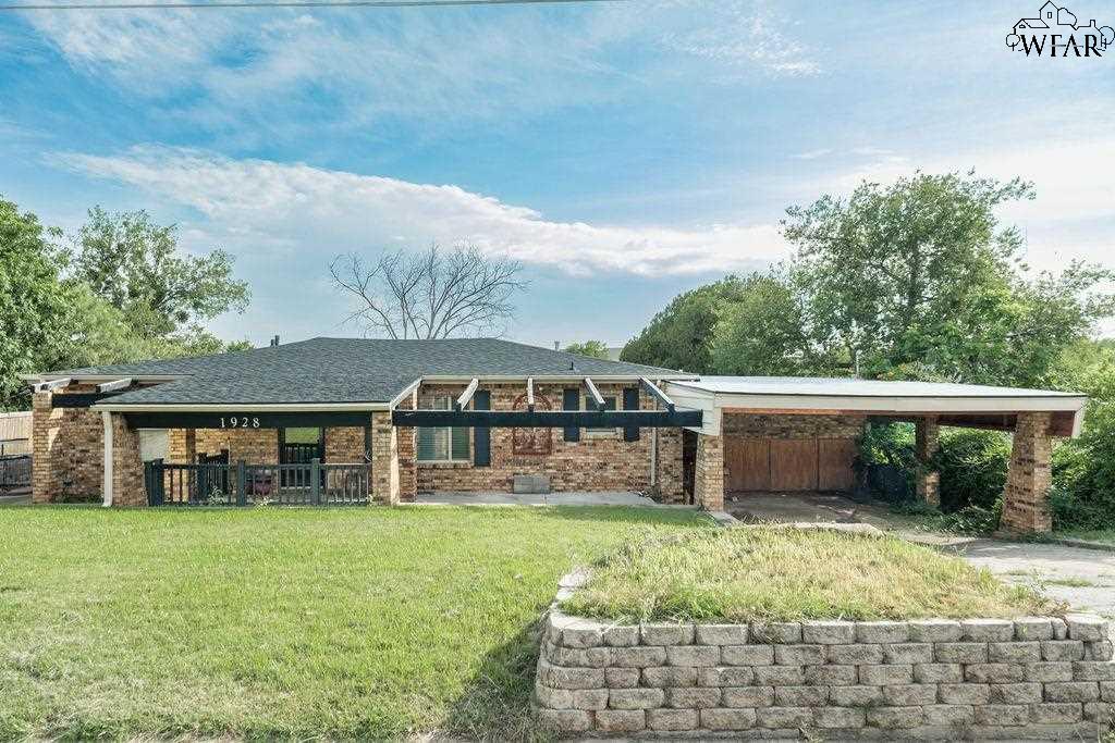 1928 Pawhuska Drive, Wichita Falls, Texas image 1