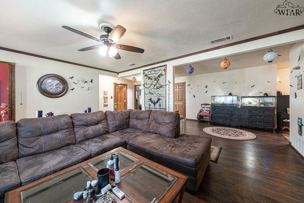 1928 Pawhuska Drive, Wichita Falls, Texas image 5