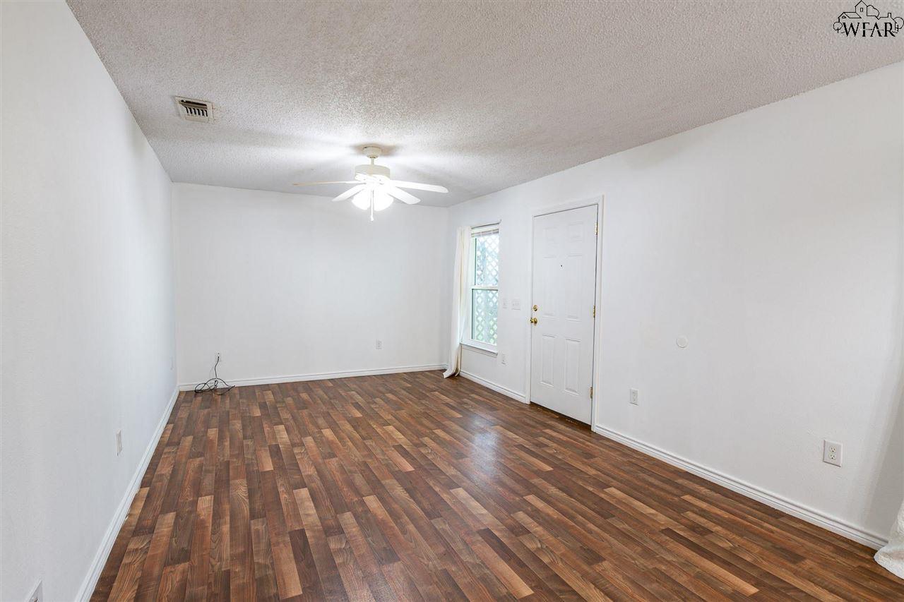 33 Grant Gill Lane, Wichita Falls, Texas image 4