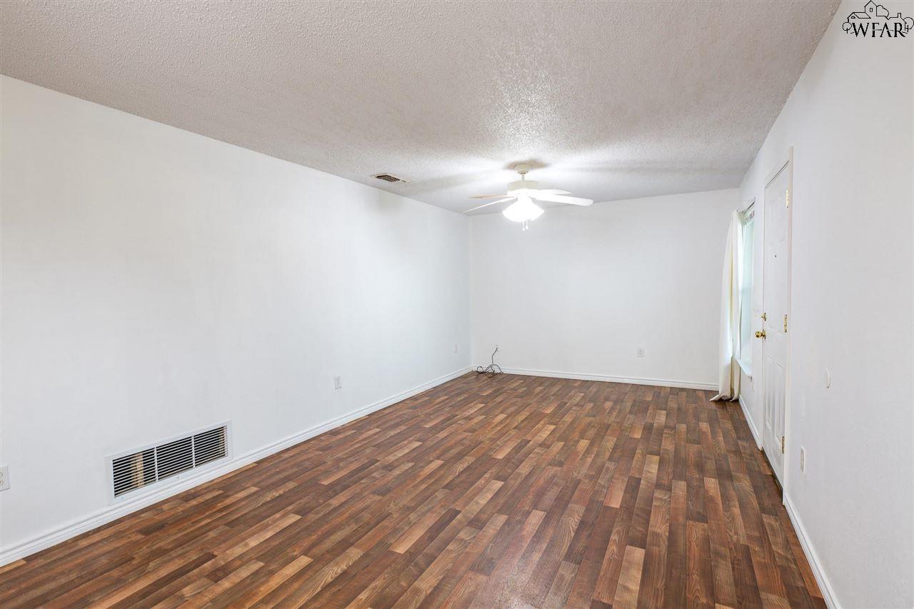 33 Grant Gill Lane, Wichita Falls, Texas image 5