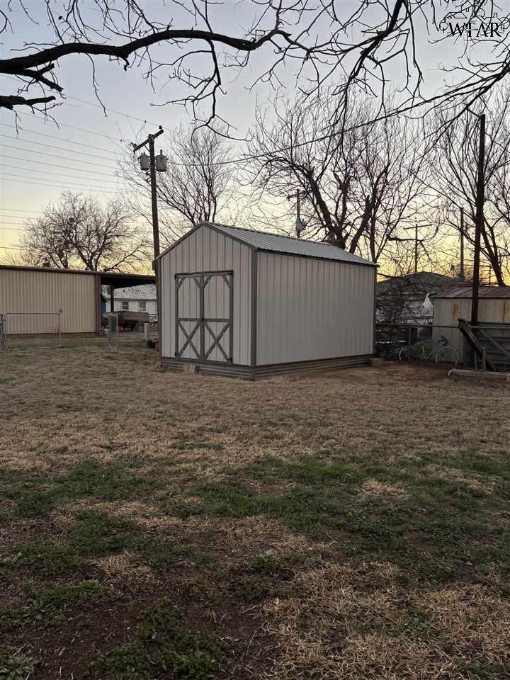 904 S Main Street, Electra, Texas image 23
