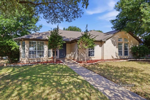Homes For Sale - 1 Basswood Drive<br/> Wichita Falls, TX 76310