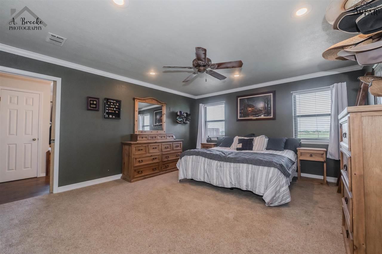 2 Gilbert Road, Burkburnett, Texas image 20