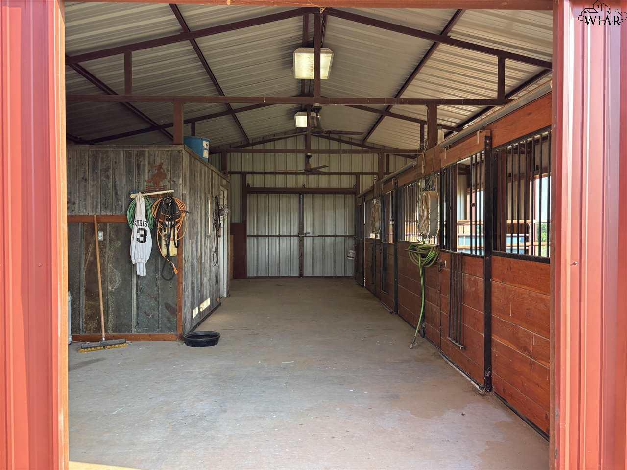2 Gilbert Road, Burkburnett, Texas image 27