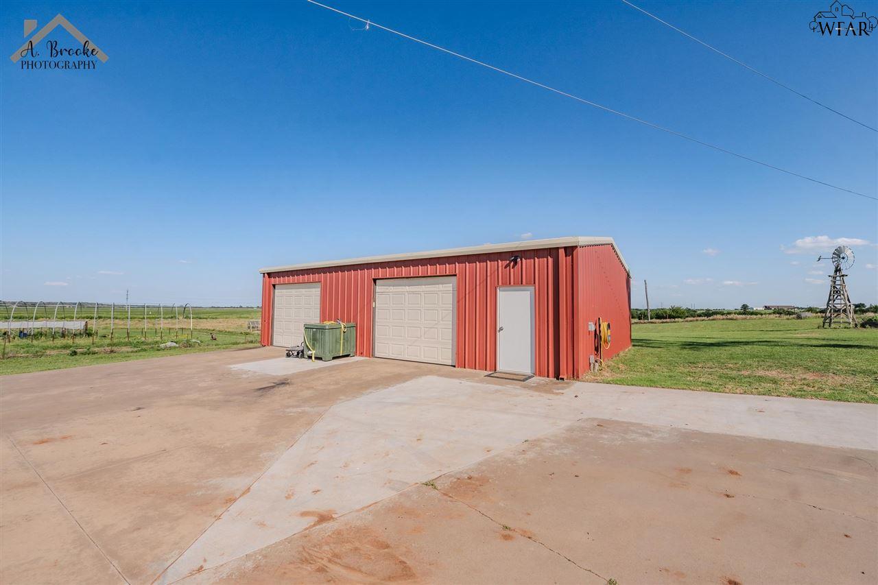 2 Gilbert Road, Burkburnett, Texas image 3