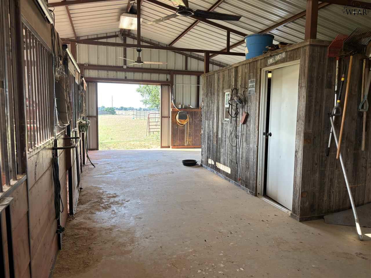 2 Gilbert Road, Burkburnett, Texas image 28