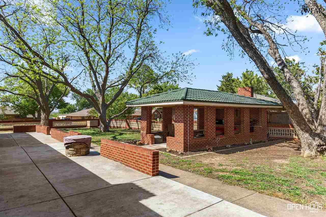 1 Waggoner Circle, Wichita Falls, New York image 28