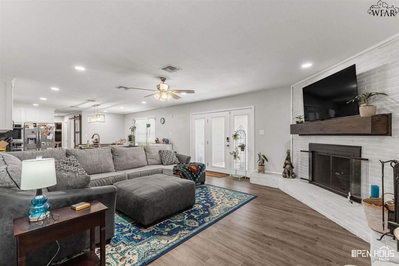 1 Waggoner Circle, Wichita Falls, New York image 7