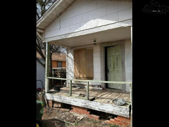 511 N Main Street, Electra, Texas image 3