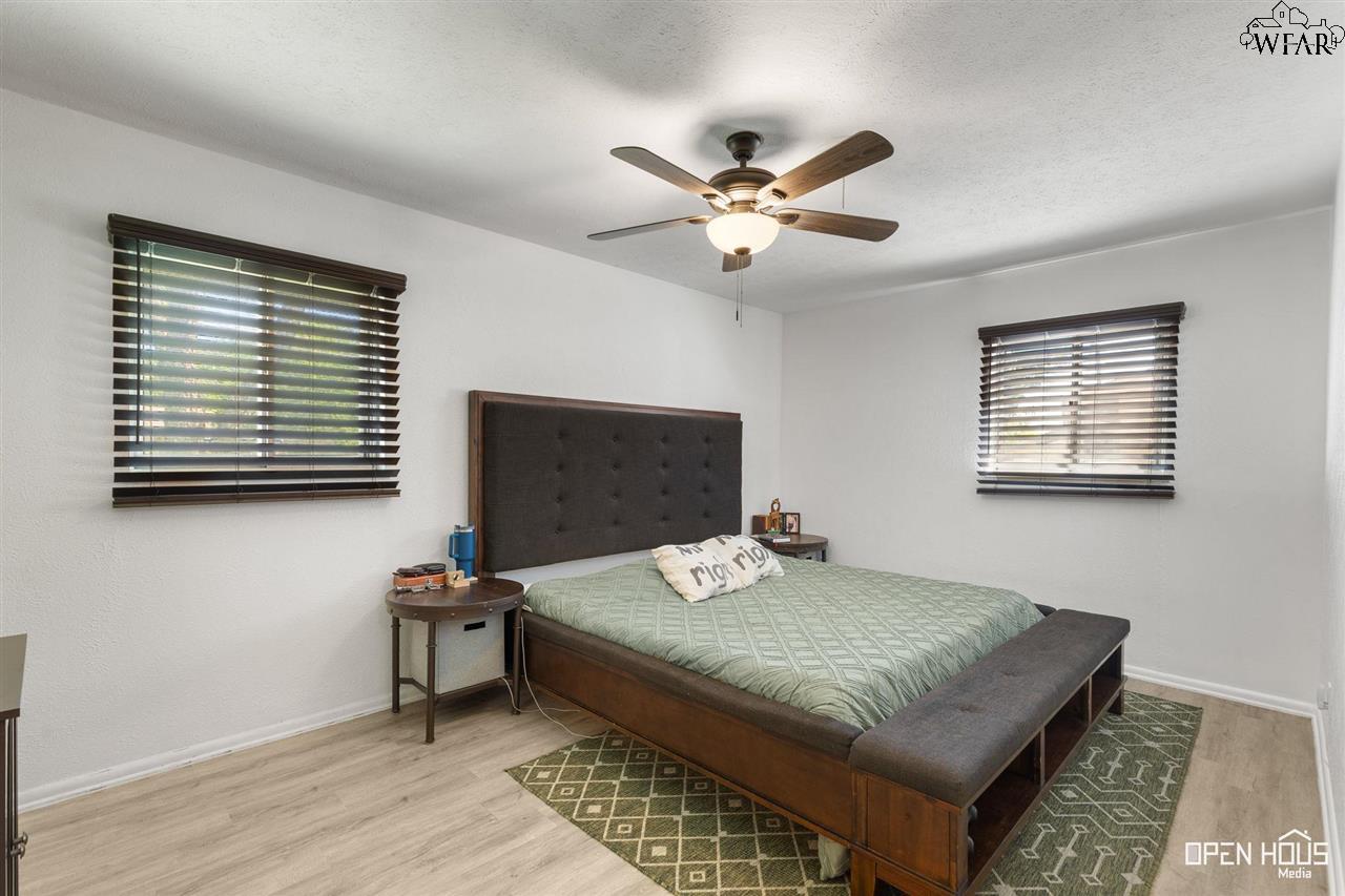 1513 Douglas Drive, Iowa Park, Texas image 7