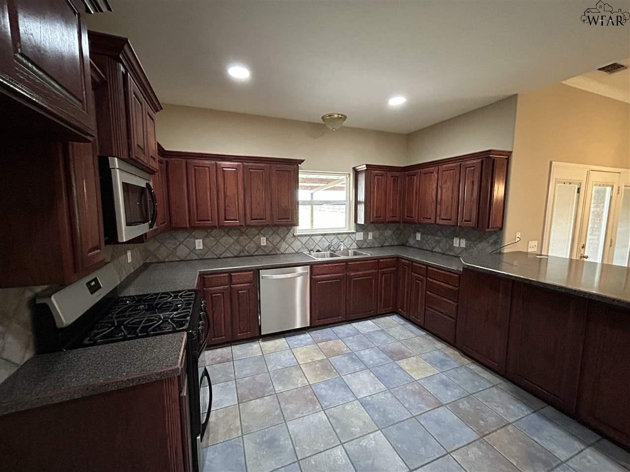 1882 Fm 1177, Wichita Falls, Texas image 6