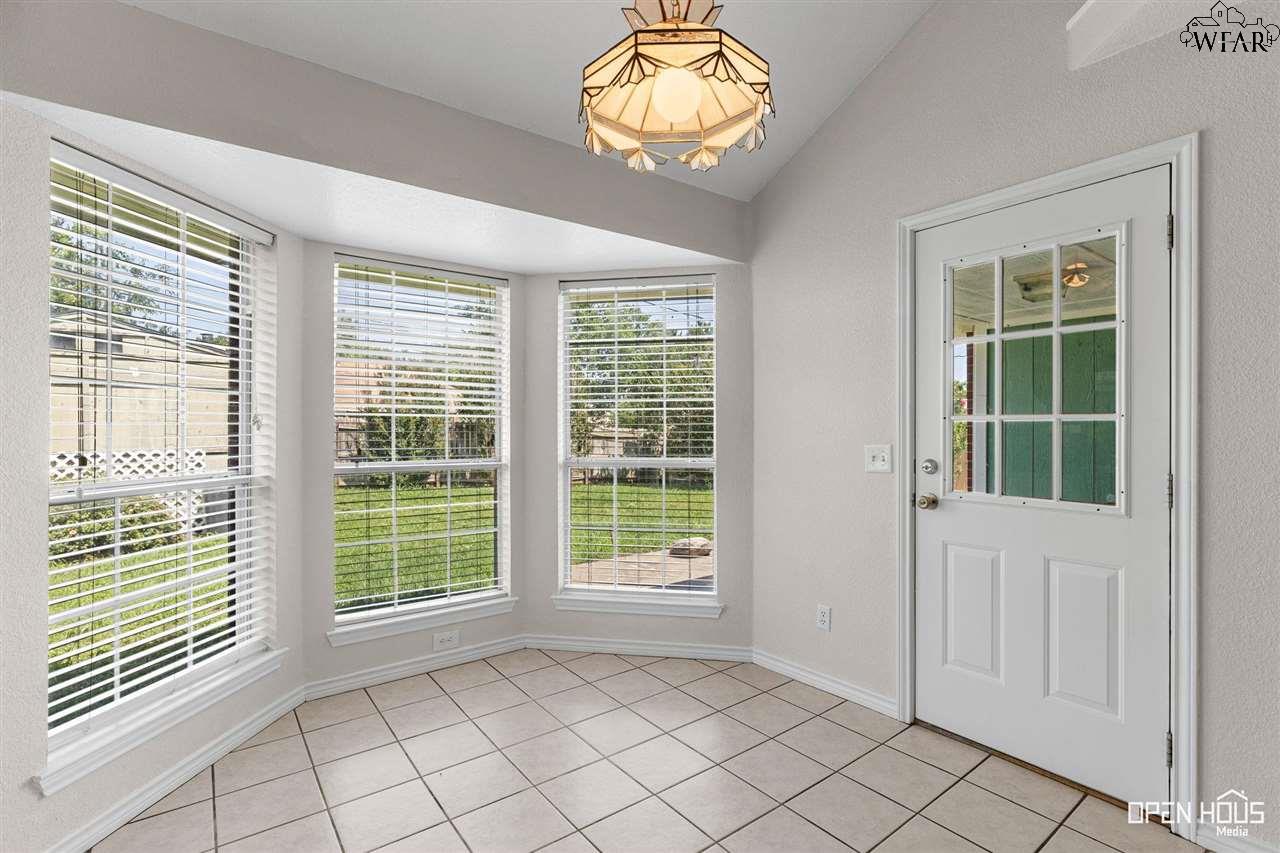 5203 Ridgecrest Lane, Wichita Falls, Texas image 11