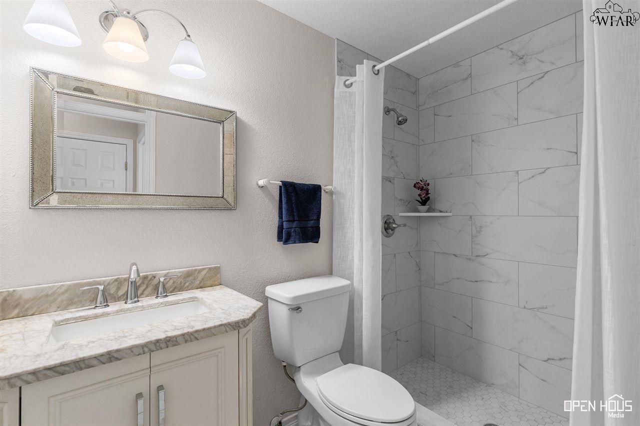 5203 Ridgecrest Lane, Wichita Falls, Texas image 22