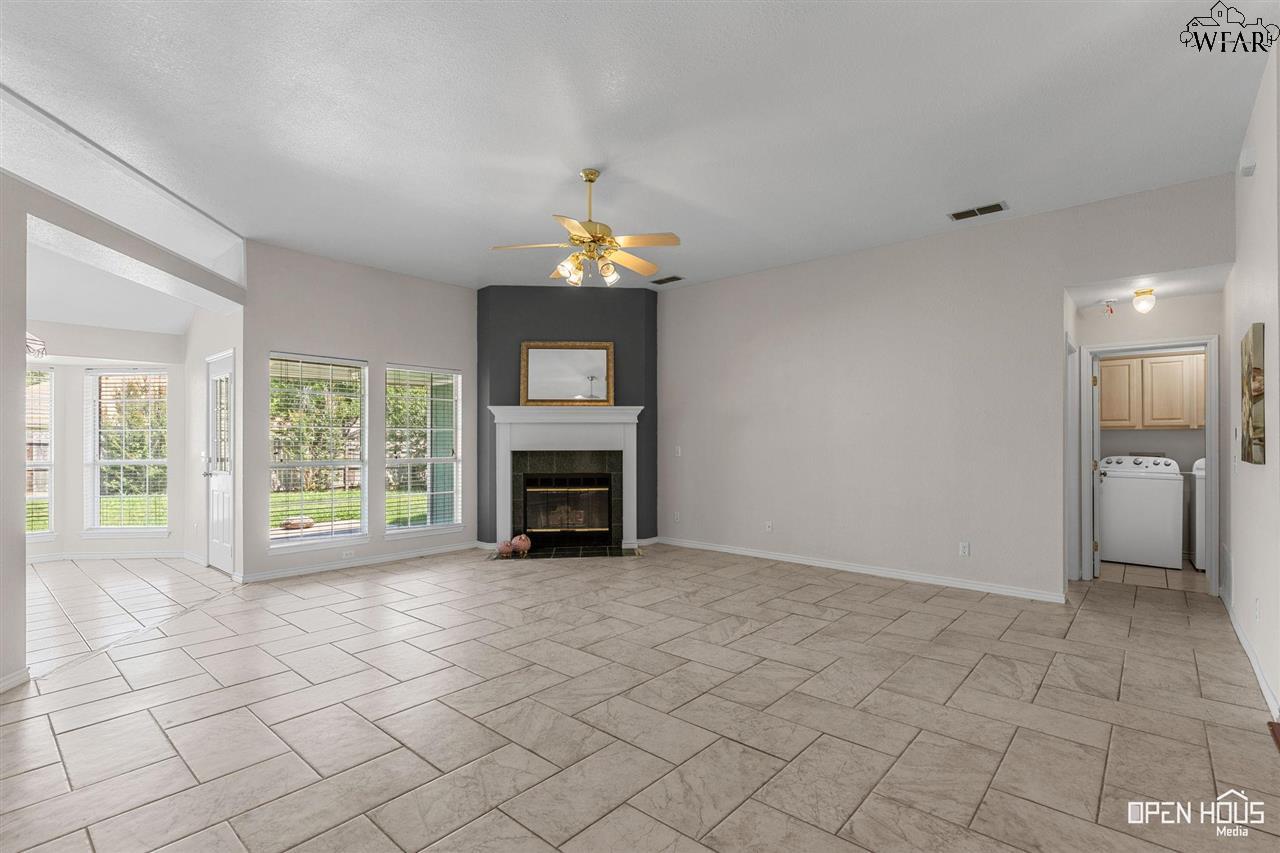 5203 Ridgecrest Lane, Wichita Falls, Texas image 4