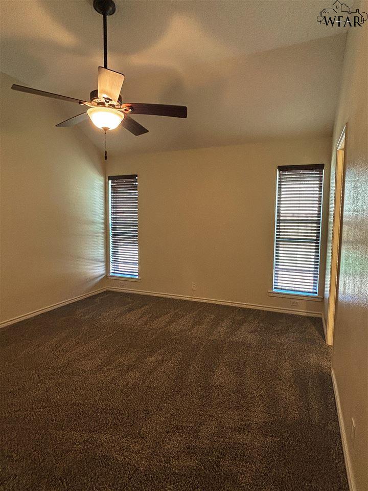 131 Garrett Street, Burkburnett, Texas image 20