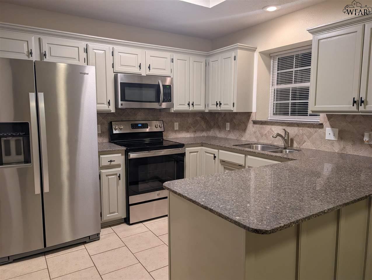 131 Garrett Street, Burkburnett, Texas image 8