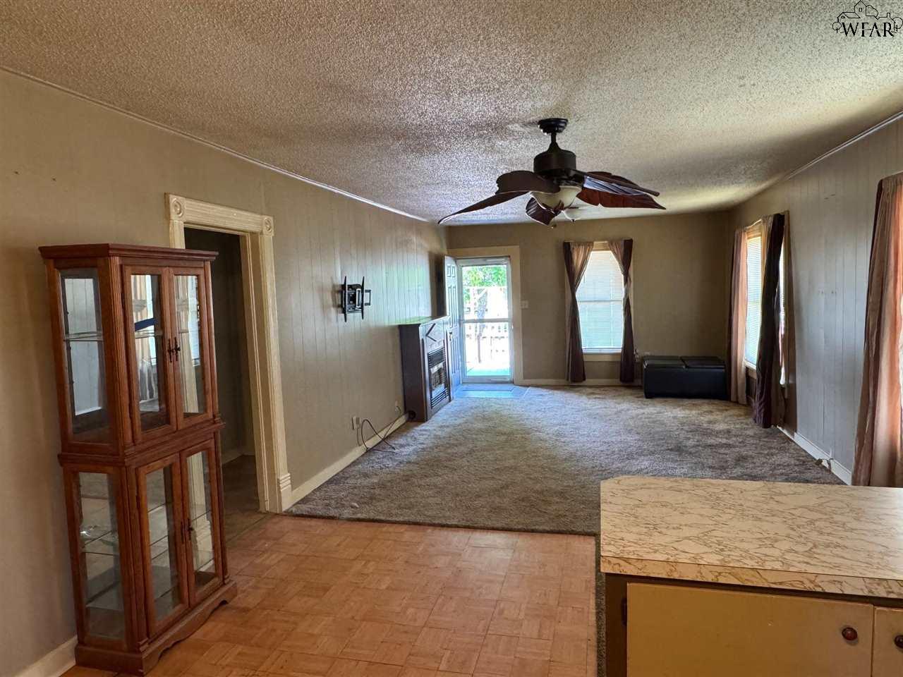 301 S Donald Street, Seymour, Texas image 4