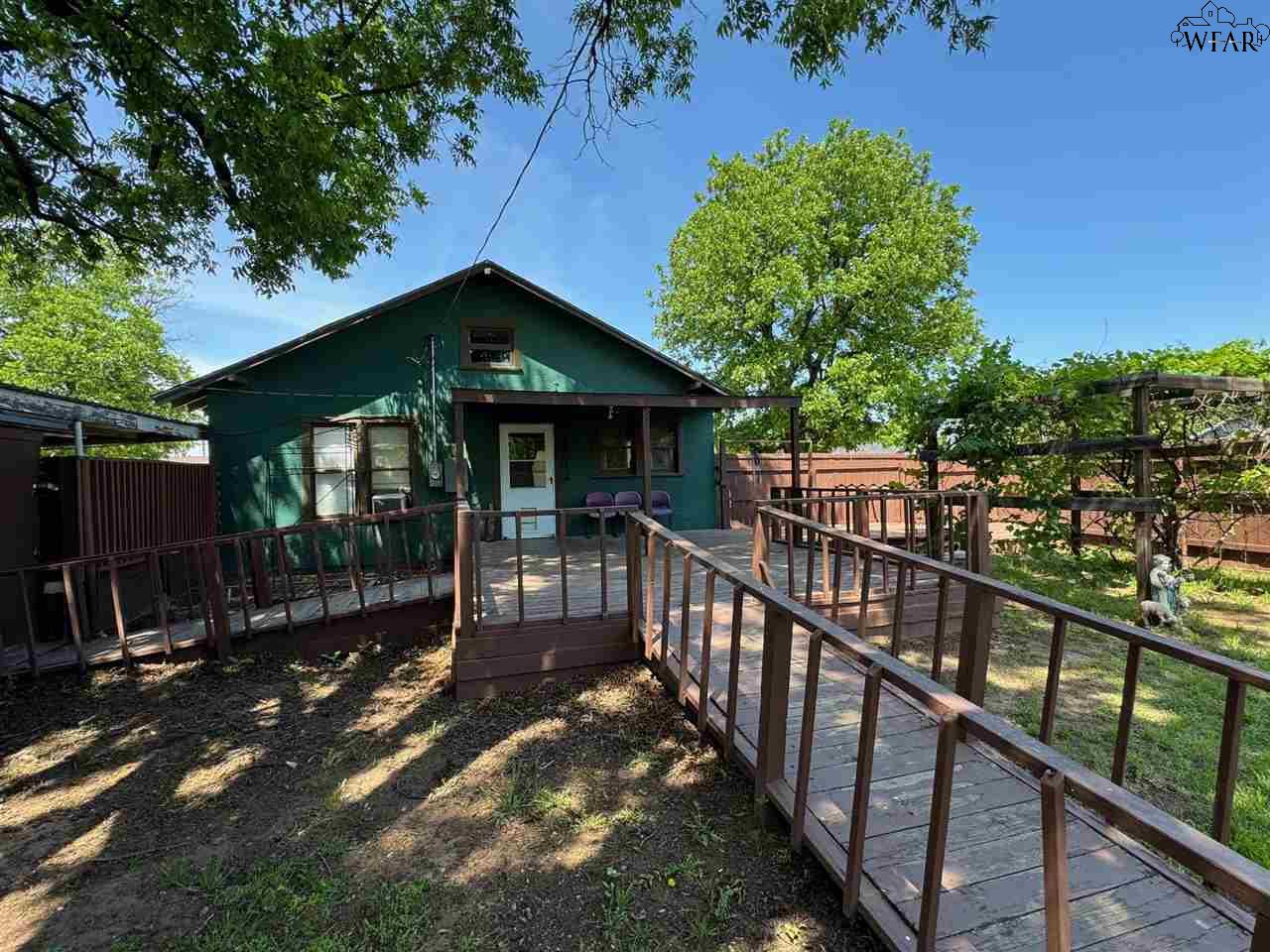 301 S Donald Street, Seymour, Texas image 10