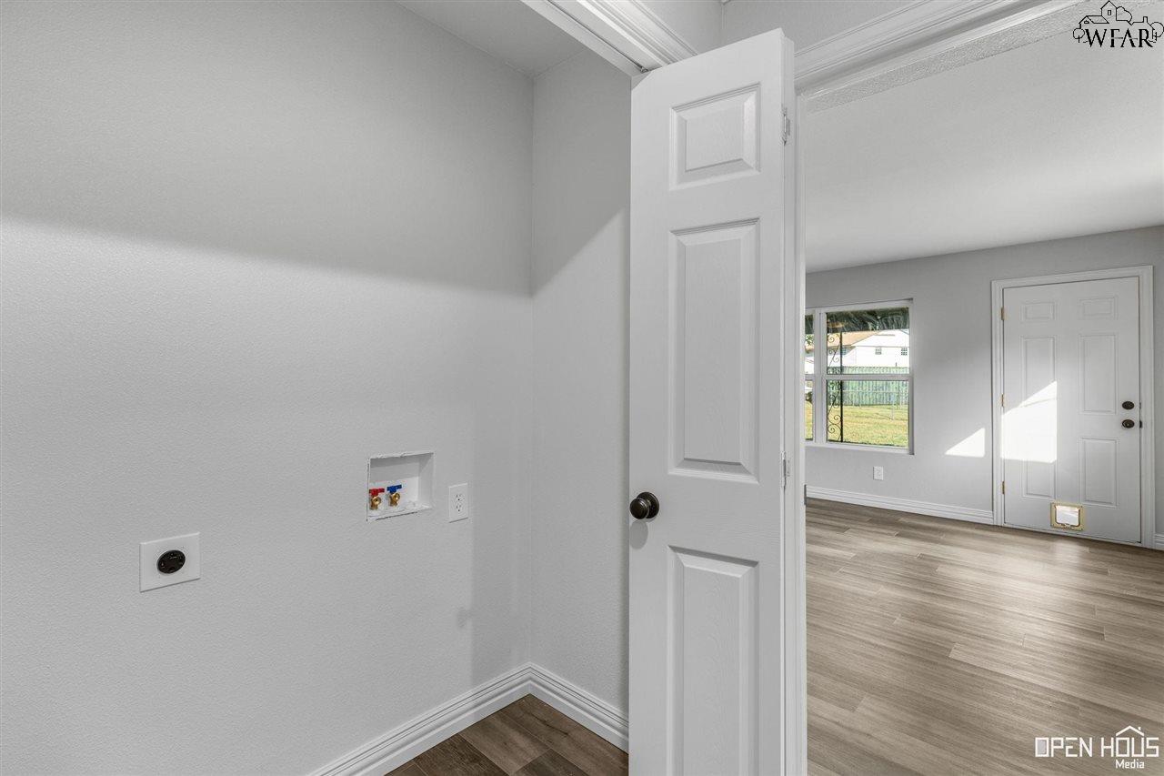 1511 Rita Lane, Iowa Park, Texas image 16