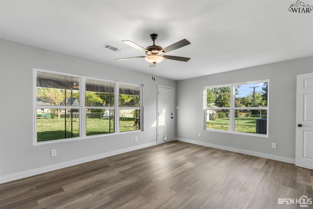 1511 Rita Lane, Iowa Park, Texas image 18
