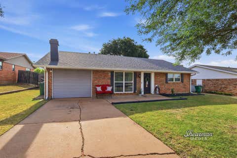 Homes For Sale - 1607 Karen Lane<br/> Wichita County, Iowa Park, TX 76367