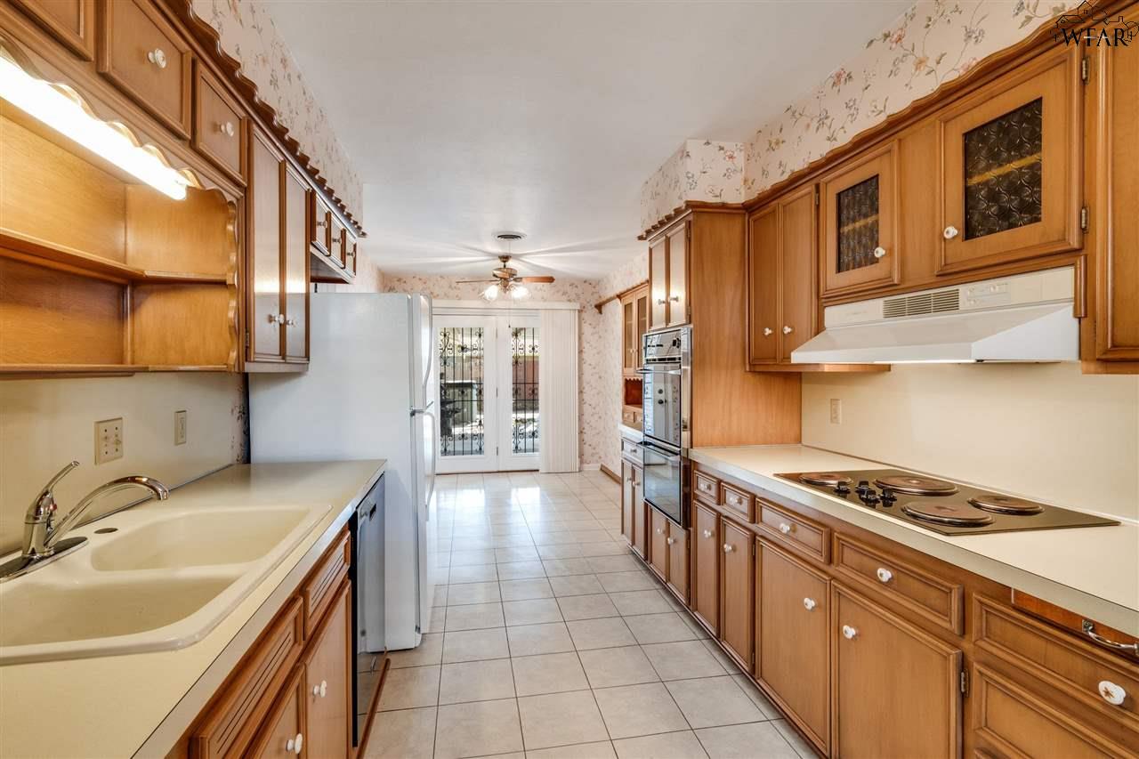 4603 Del Rio Trail, Wichita Falls, Texas image 11
