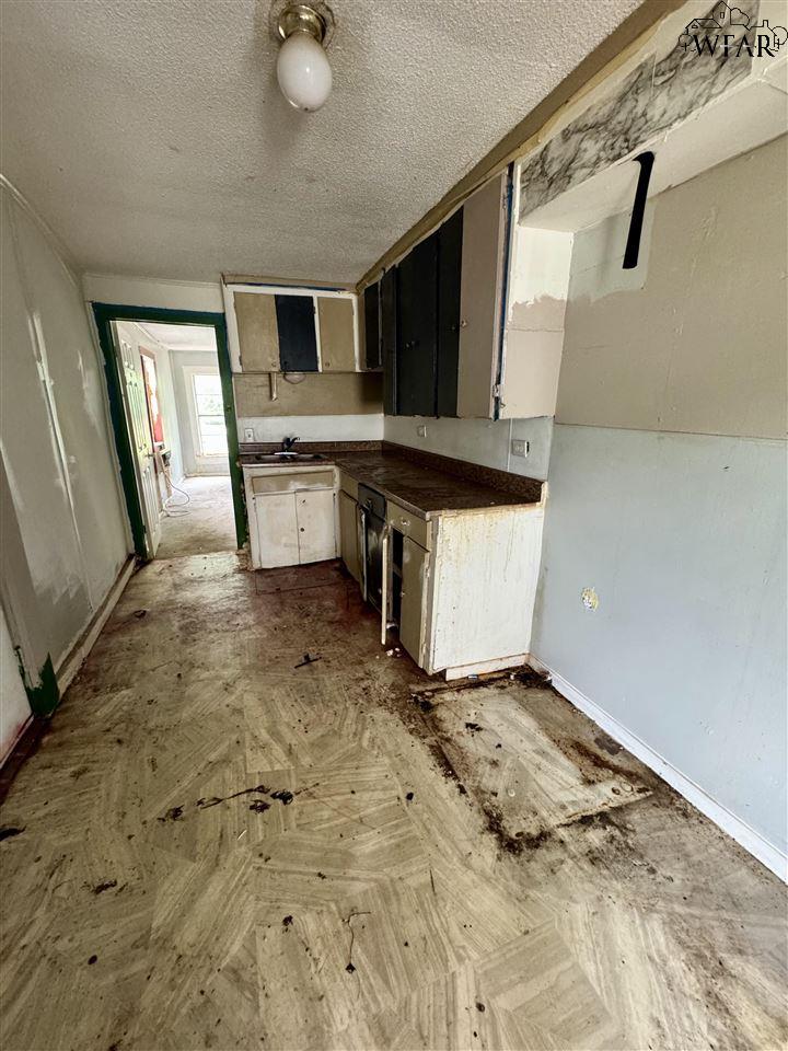 809 Paradise Street, Vernon, Texas image 6