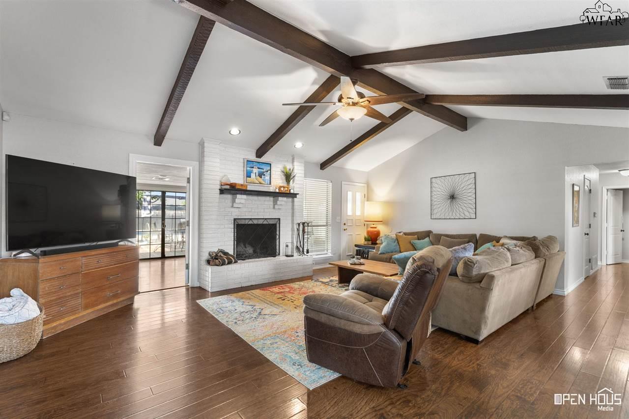 4336 S Leighton Circle, Wichita Falls, Texas image 2