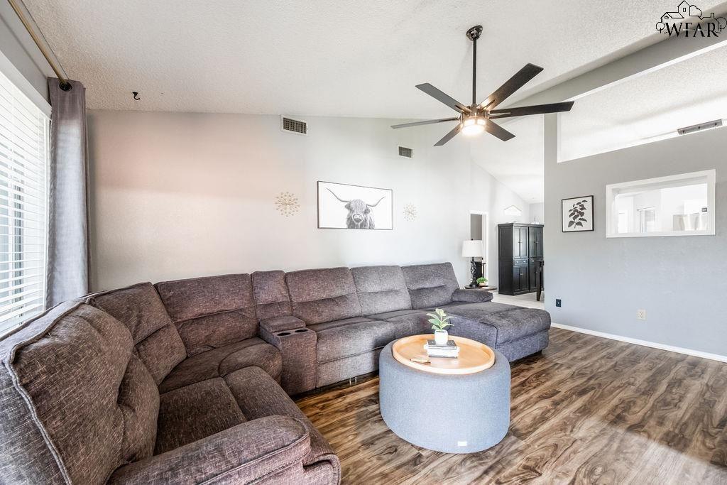 5302 Langford Lane, Wichita Falls, Texas image 3