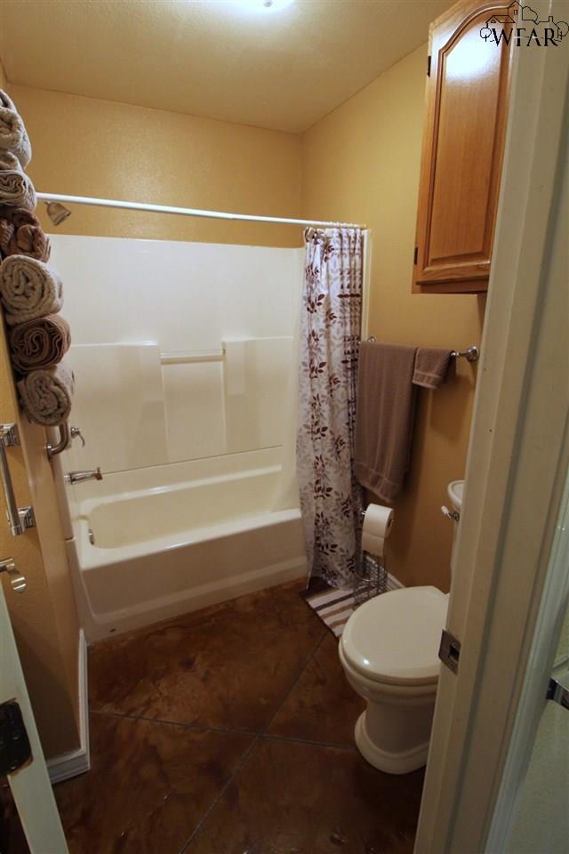 8223 Tica Road, Wichita Falls, Texas image 13