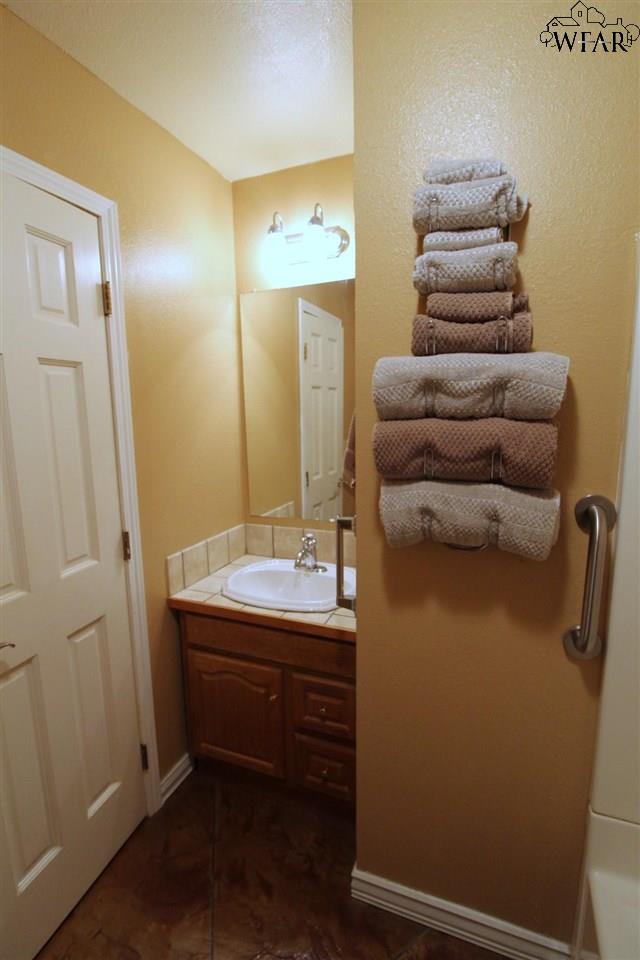 8223 Tica Road, Wichita Falls, Texas image 14