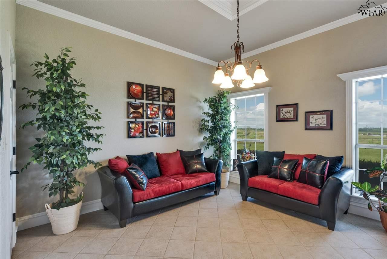 1328 Hwy 287, Henrietta, Texas image 11